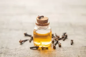 How to use clove oil for toothache